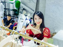 -广州白马服装市场
