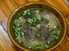 -肇兴特色牛肉粉