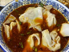 红汤抄手-西月城谭豆花(春熙路店)