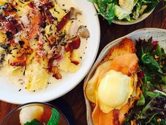 培根蘑菇手工宽面-ROAST coffee & eatery