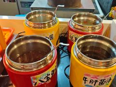 -爱客得牛排海鲜烤肉·火锅自助(春熙路黑金好店)