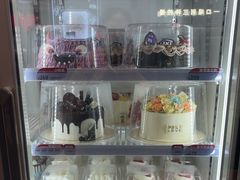 -DQ·蛋糕·冰淇淋(大宁国际商业广场店)