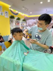 -爆米花儿童美发乐园