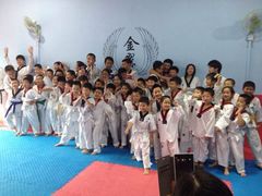 iphone_upload_pic-金翼跆拳道巴西柔术拳击格斗学院