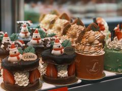 -罗森尼娜(德思勤店)