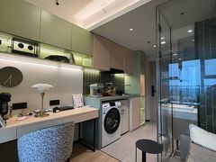 -东方体育中心(地铁站)