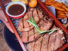 -Famous肥猫墨西哥音乐餐吧(五棵松华熙LIVE店)