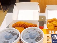 -麦当劳(哈西万达店)
