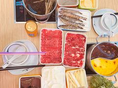 -杨老板·海鲜集市火锅·鲜切牛肉(中防万宝店)
