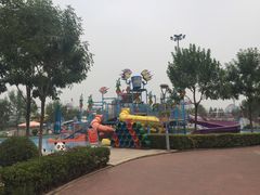 -欢乐水魔方水世界