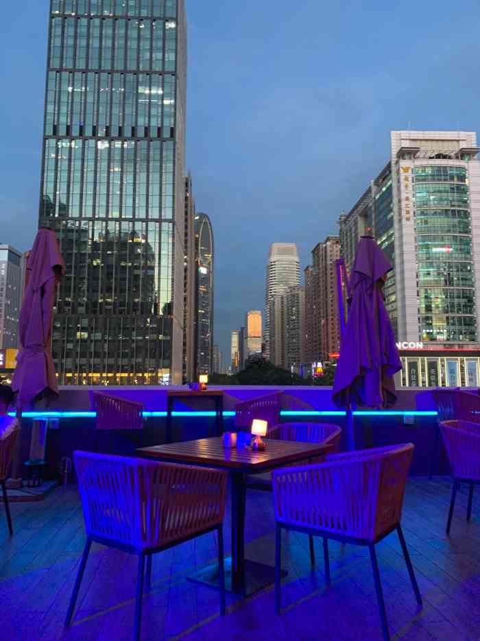 琥珀东方酒店·the amber露台酒吧-"和朋友约下午茶,很久之前就想来这