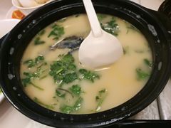 天目湖鱼头汤-南八仙·老上海味道(南京东路店)