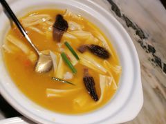 -佬麻雀·新湘菜(珠海金发购物中心店)