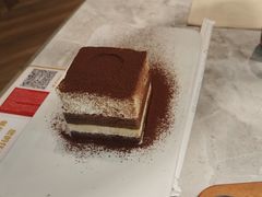 -必胜客(上海新南方商城PH店)