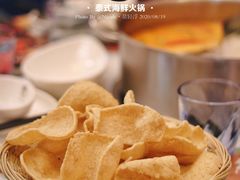 -樾餐厅泰式海鲜火锅(民歌湖店)