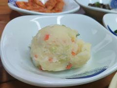 -亲昵春川鸡排(韩国美食街店)