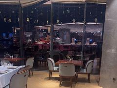 -武汉世茂希尔顿酒店·汇·全日餐厅