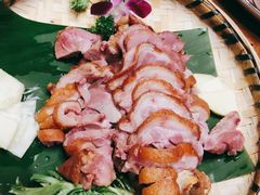 -老滇山寨•云南特色菜•地方菜•民族风情歌舞表演(金碧店)