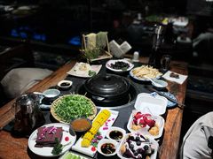 -大匠工房古船木艺术餐厅·猪肚鸡专门店(长白仙岛店)