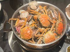 -钱小奴海鲜自助黑金店(杭州滨江龙湖店)