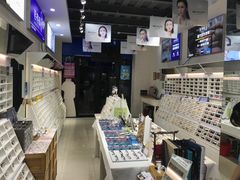 -诺柯视眼镜-蔡司依视路官方工厂店(淞南一店)