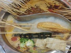 -袁记串串香(泉水轻轨站店)