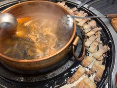 -阿山卓·野生菌火锅·纳西火塘烤肉