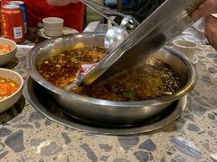 -肖肖酸萝卜鱼火锅(总店)