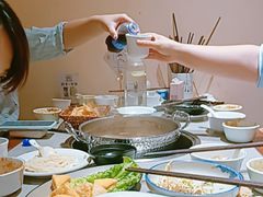 -四点金粥底火锅(沂州里店)