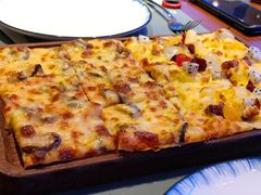 披萨-Ambra Haus琥珀屋精酿餐厅(宝山店)