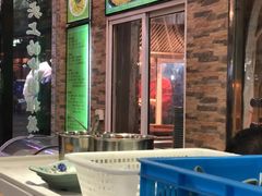 -老新隆牛肉锅贴(新街口店)