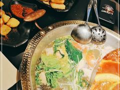 -井格重庆火锅(西直门凯德Mall店)