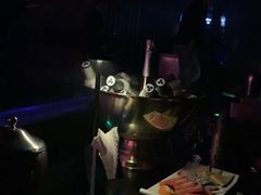 -欧米亚派对酒吧(绵阳店)