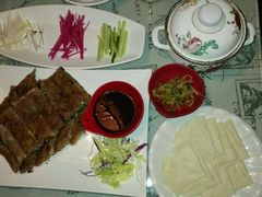 -树下时尚餐厅(翠园街店)