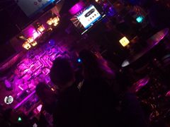 -周庄红庭演艺酒吧