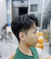 -豪斯塔美发连锁