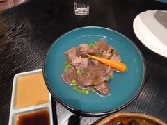 清泉小牛肉-柒园·三十年创意杭帮菜(龙湖滨江天街店)