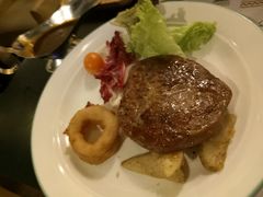 -绿茵阁(体育西分店)