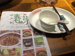 -洞庭土菜小炒馆(易发广场店)
