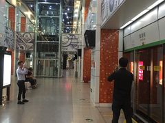 -星湖街(地铁站)