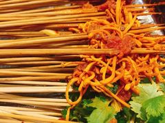 -钢管厂五区小郡肝串串香(奥克斯广场锦城万达店)