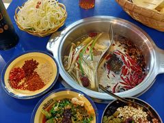 -马路边边火锅串串(观前街店)
