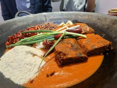 火锅底料-四小区火锅·巷子里的重庆火锅(花照壁店)