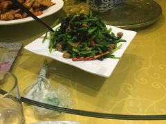 -巴达木食府