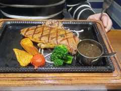 -十分牛西餐·牛扒专门店(光明广场店)