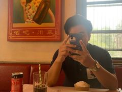 -龙门阵茶屋川菜馆(武康路店)