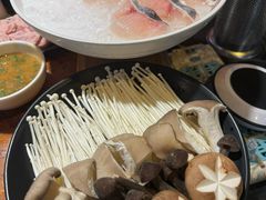 -捞围鲜·港式打边炉(海阳路店)