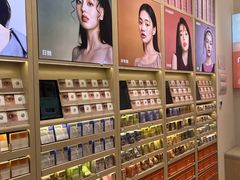 -moody彩瞳(环宇城店)