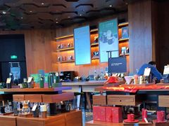 大堂-星巴克臻选(深圳万象天地旗舰店)