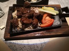 铁锄牛排-穹六人间 people 6(岳阳路店)
